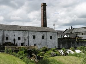 10 Best Distilleries in Ireland to Discover