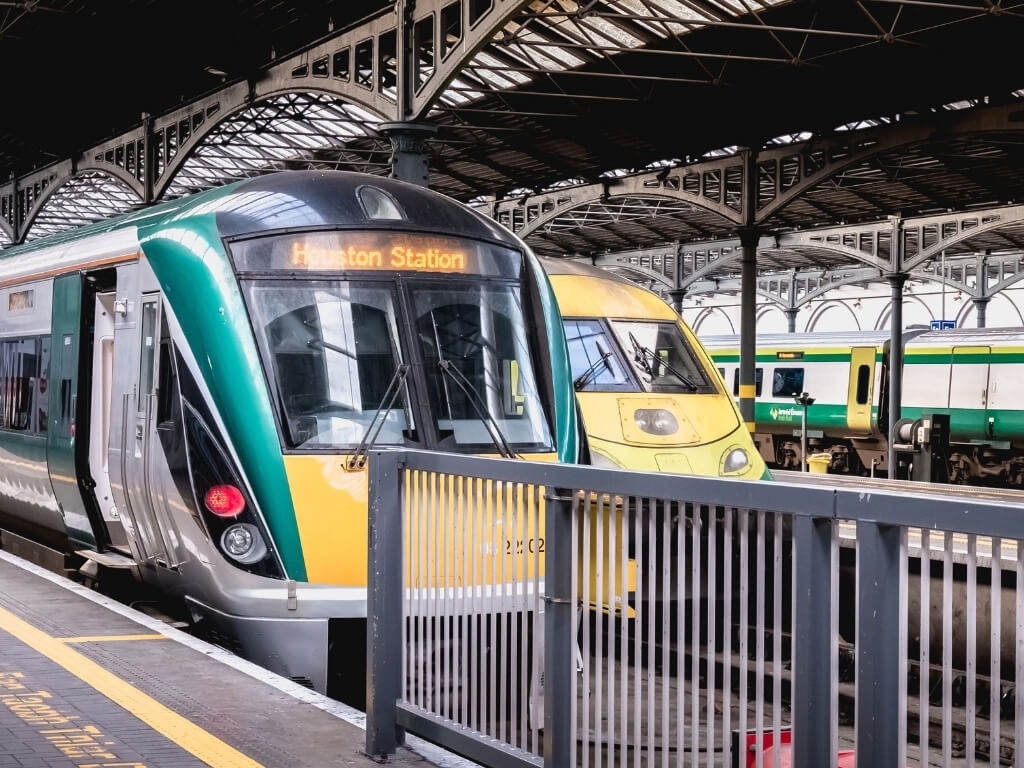 Irish Rail train at Heuston Station