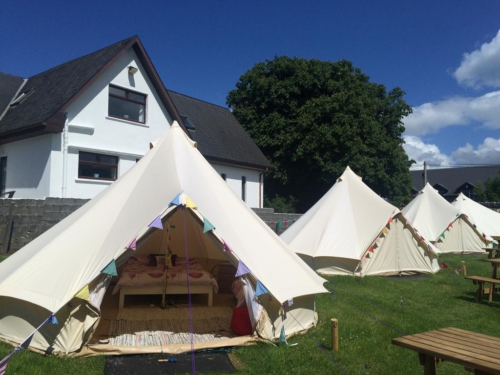 A picture of the bell tents in the field of Cong Glamping Park, Mayo