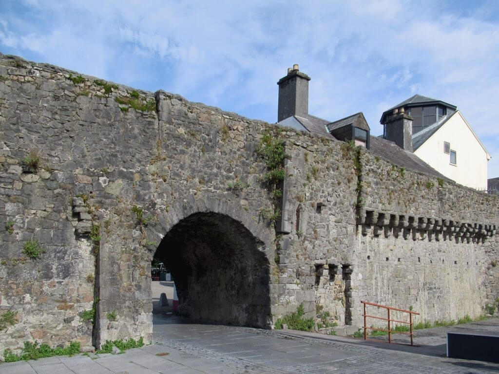 A picture of the Spanish Arch in Galway