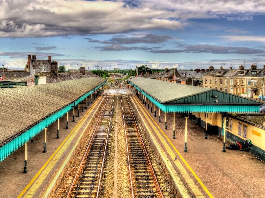 A picture of two tracks and platforms at Coleraine Railway Station, Northern Ireland