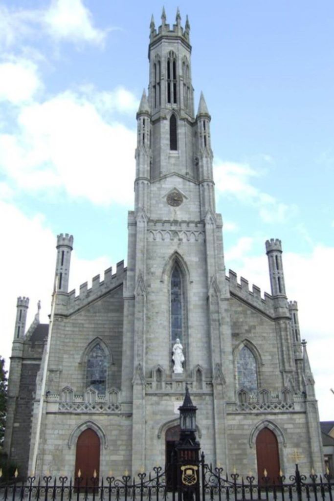 A picture of the front of Carlow Cathedral