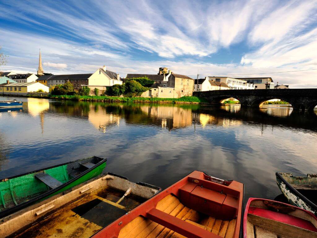 A picture of boats moored on the River Barrow at Carlow Town