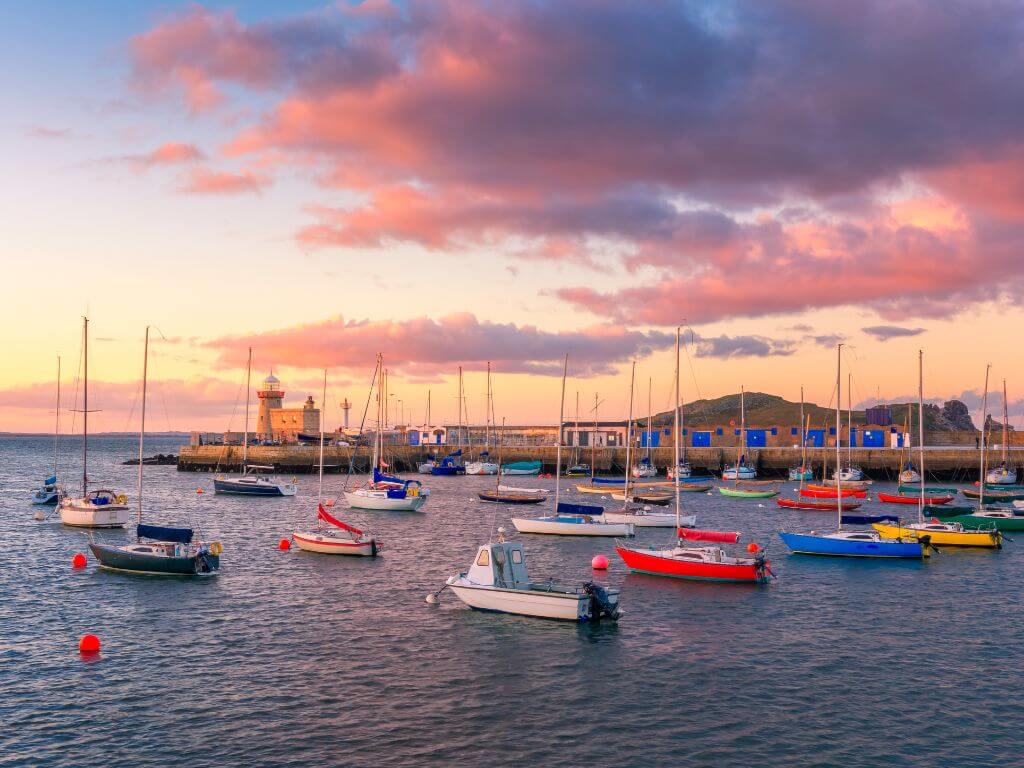 A picture of the harbour at Howth, Dublin